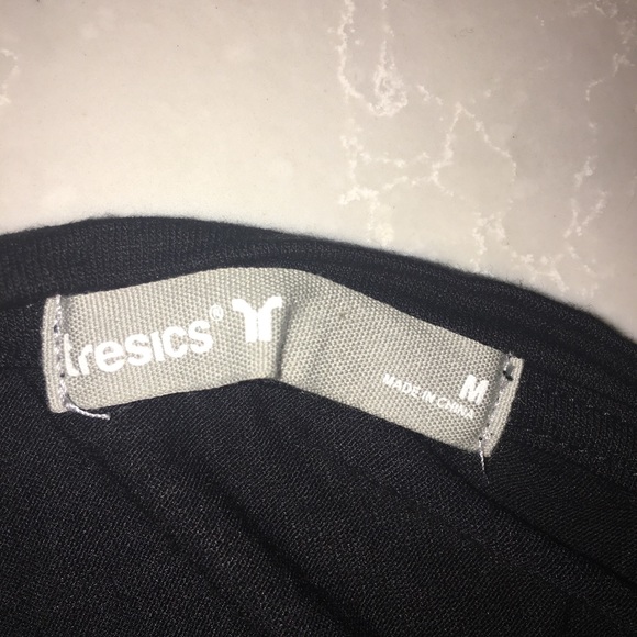 Ladies black tshirt size M - Picture 3 of 3